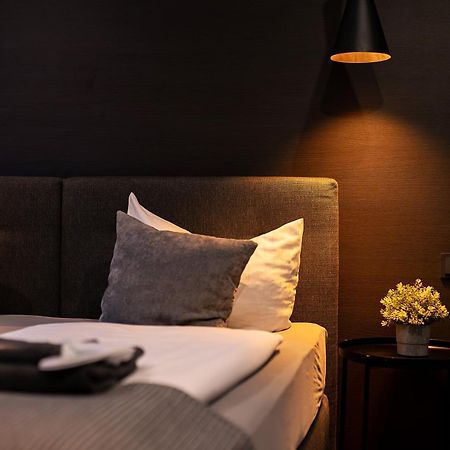 Liro Hotel Moers Esterno foto