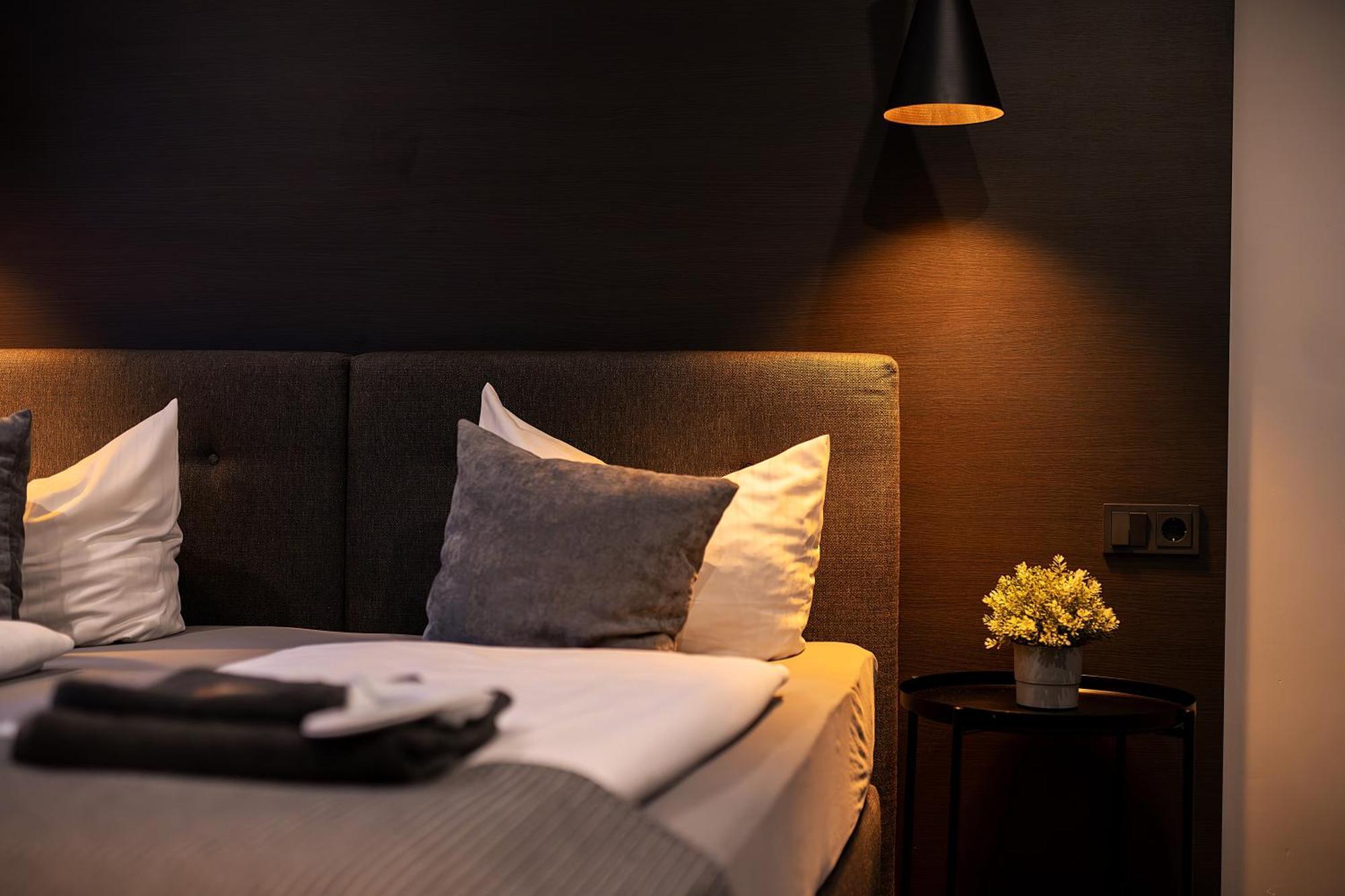 Liro Hotel Moers Esterno foto