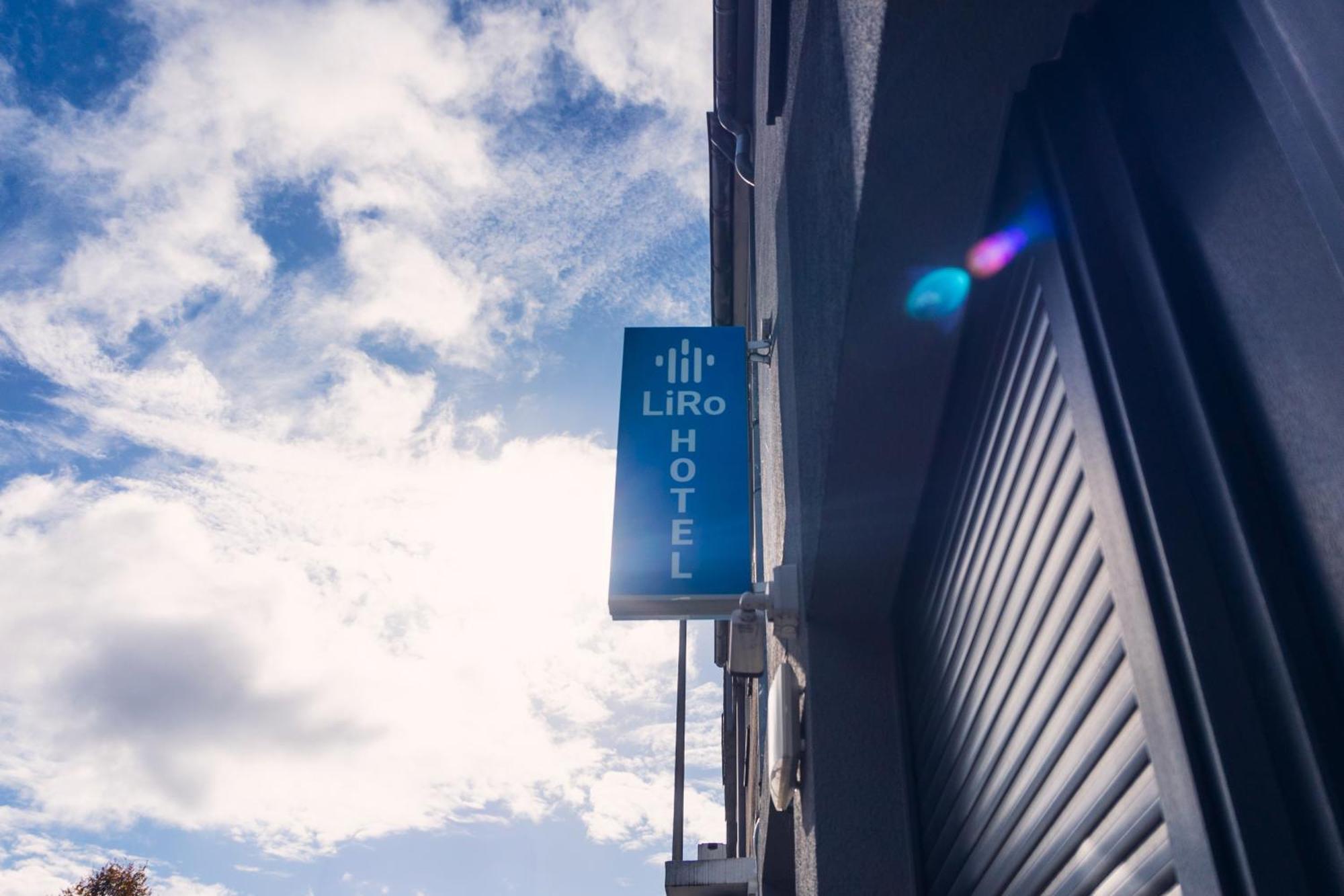 Liro Hotel Moers Esterno foto