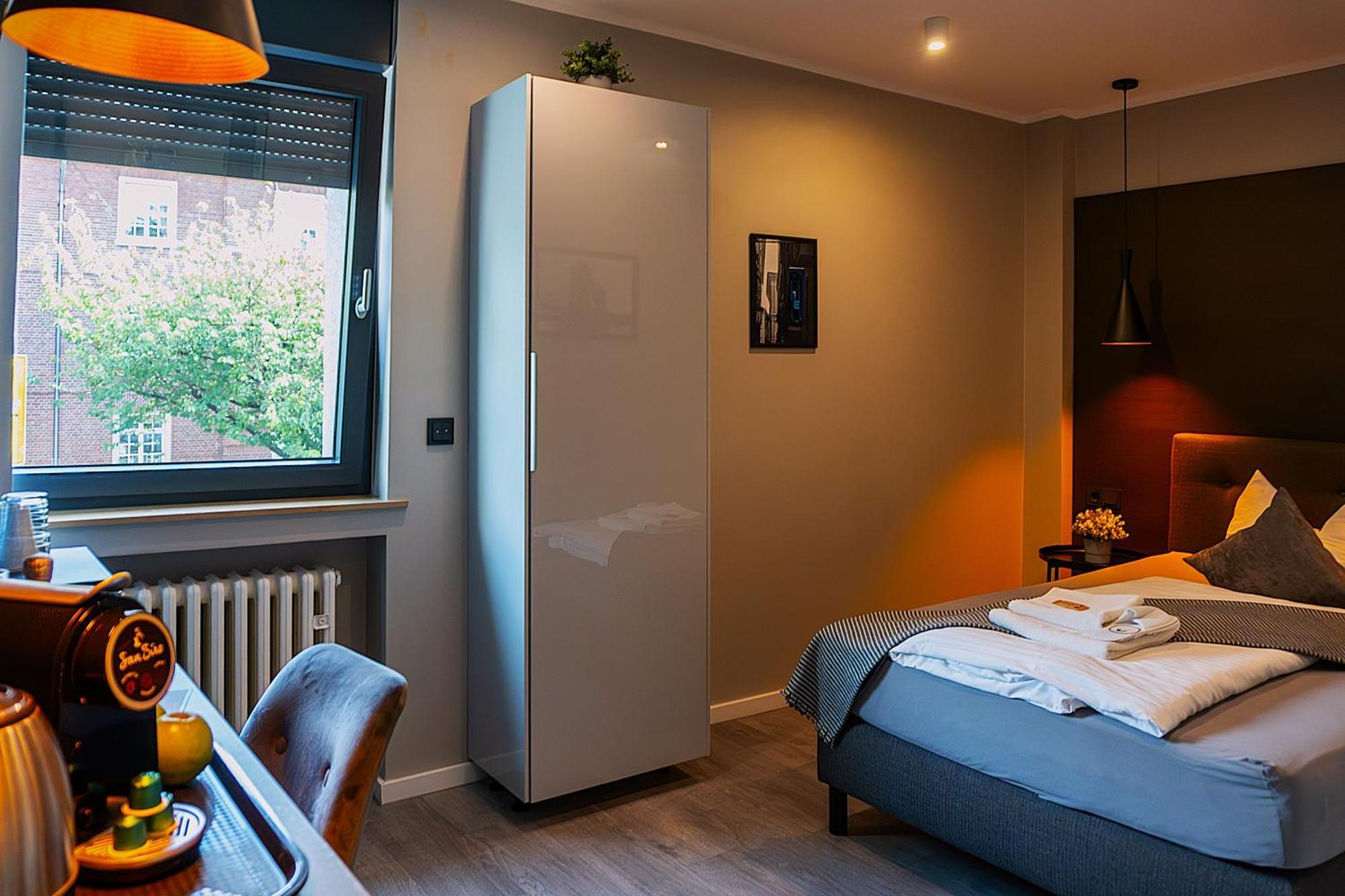 Liro Hotel Moers Esterno foto