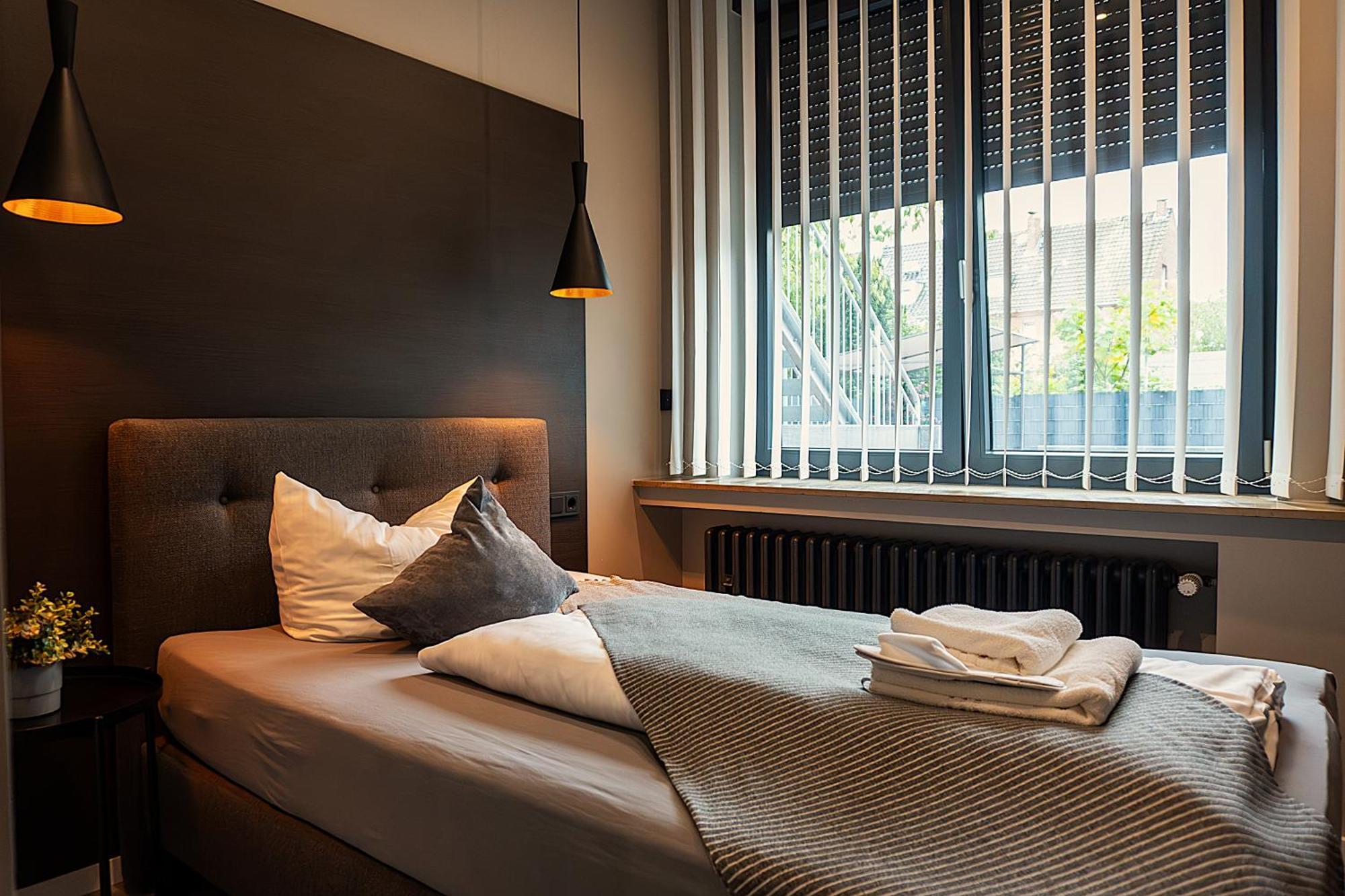 Liro Hotel Moers Esterno foto